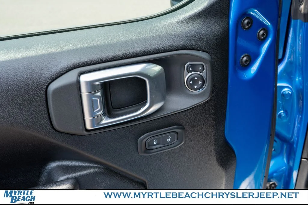 Certified Used 2023 Blue Pearl Jeep Sport S image 17