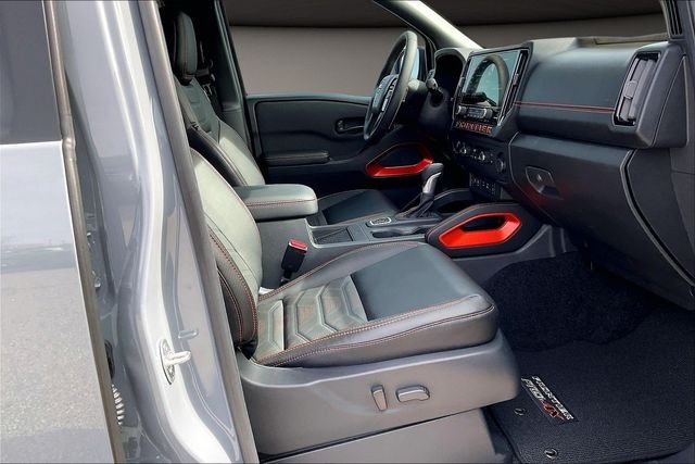 2026 Nissan Frontier PRO-4X - Photo 11