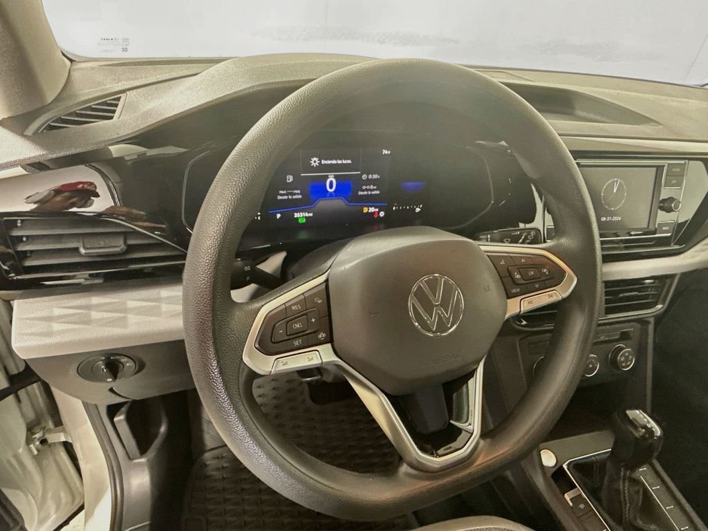 Used 2022 Pure White Volkswagen S image 12