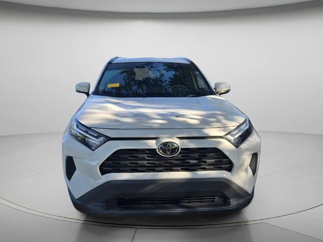Used 2020 White Toyota Limited image 3