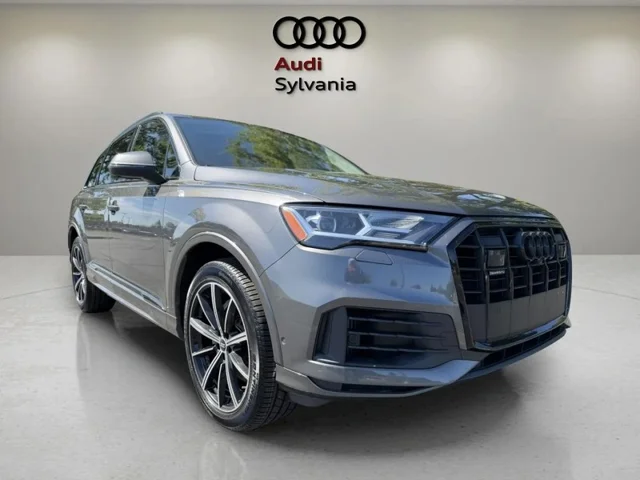 2023 Audi Q7 Premium Plus