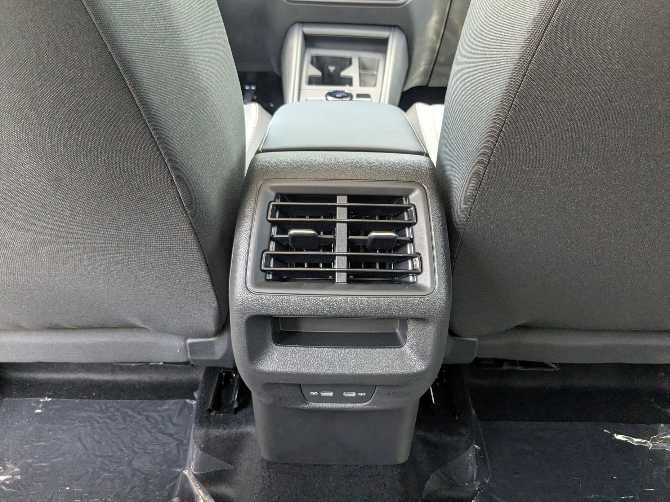 New 2026 PYRITE SILVER Volkswagen S image 17