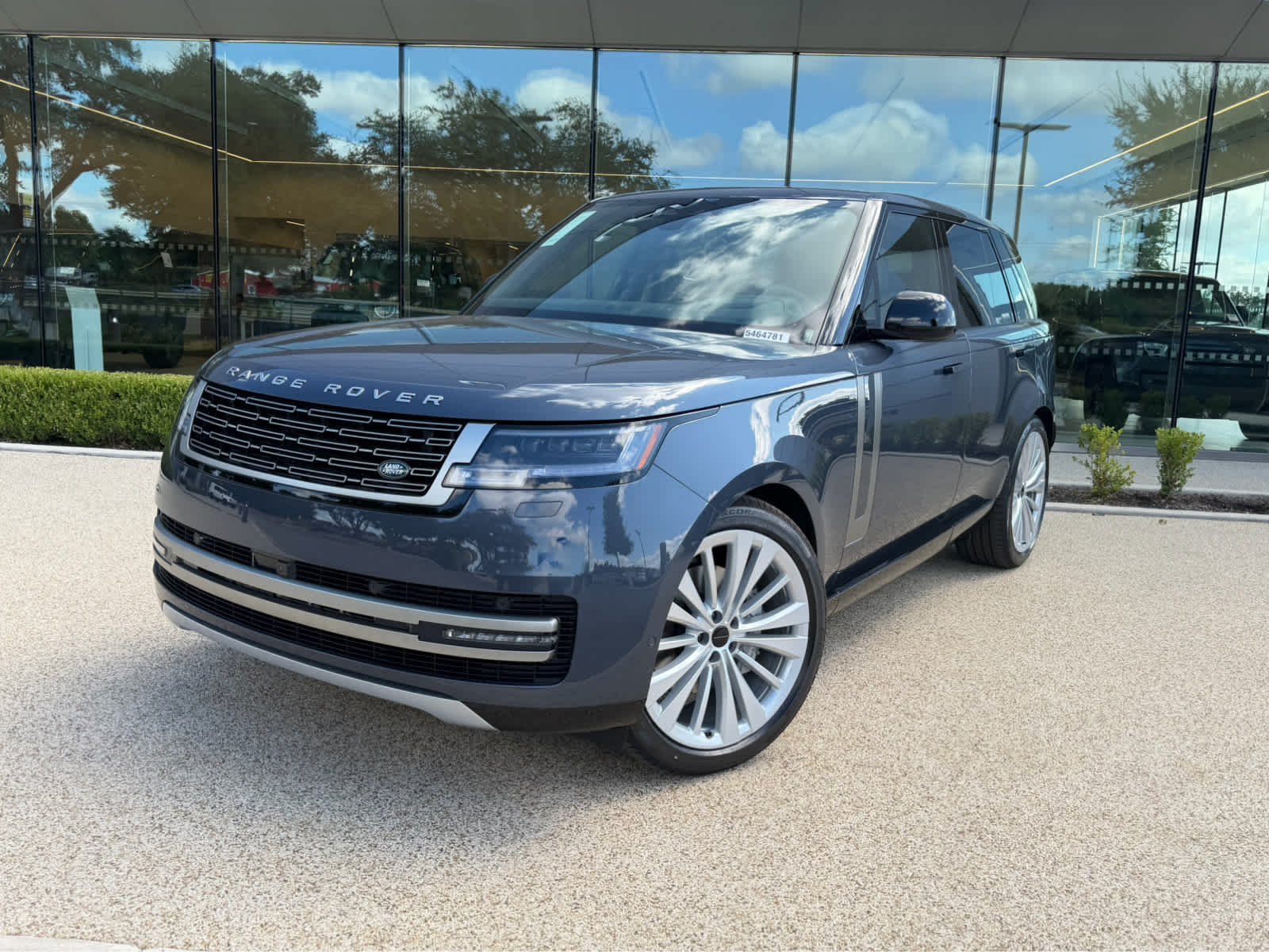 New 2026 Varesine Blue LAND ROVER SE image 1