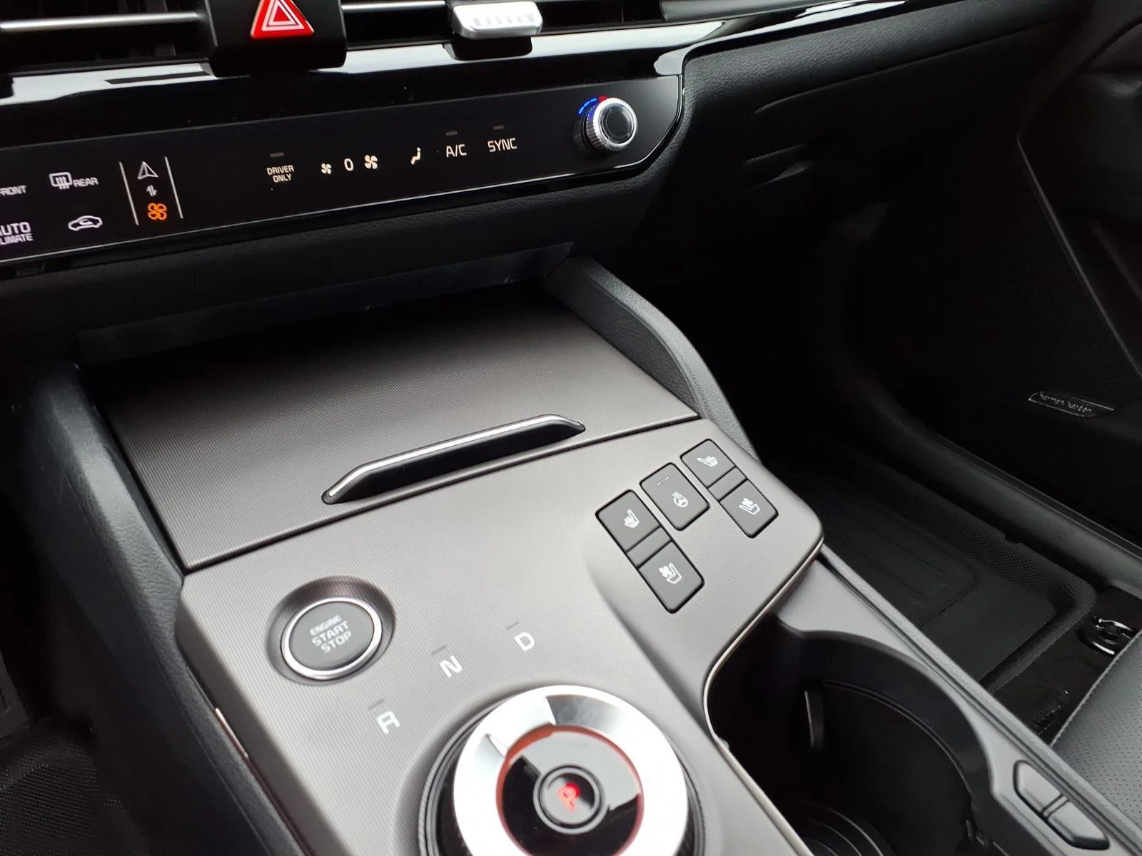 New 2027 Gravity Gray Kia SX Prestige image 6