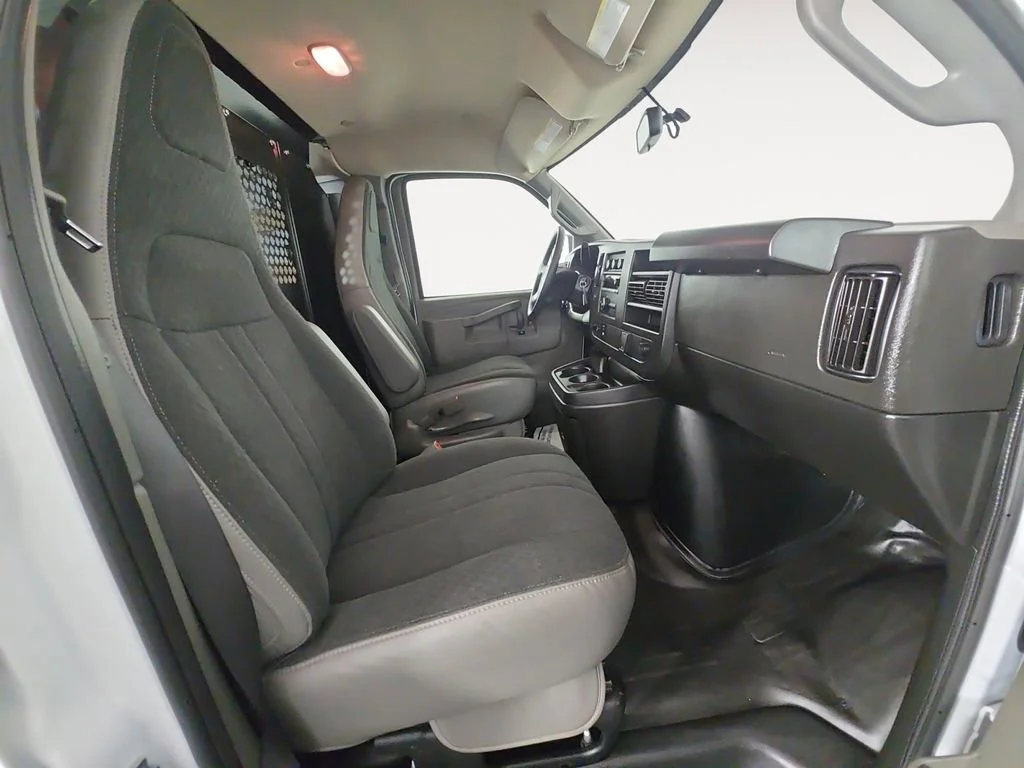 Used 2024 Summit White GMC Work Van image 15
