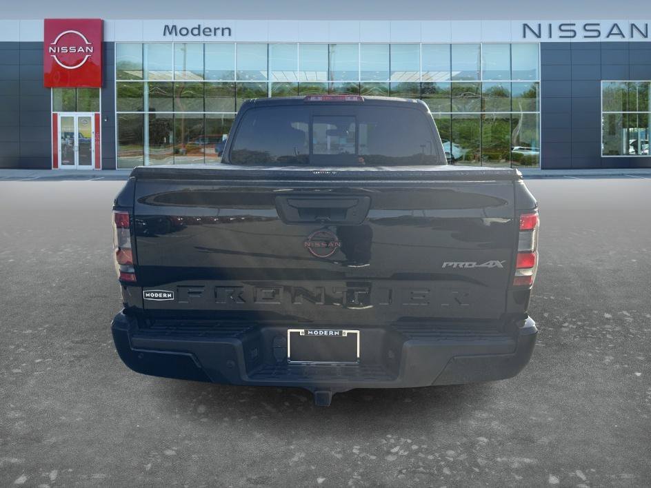 Certified Used 2022 Super Black Nissan PRO-4X image 7