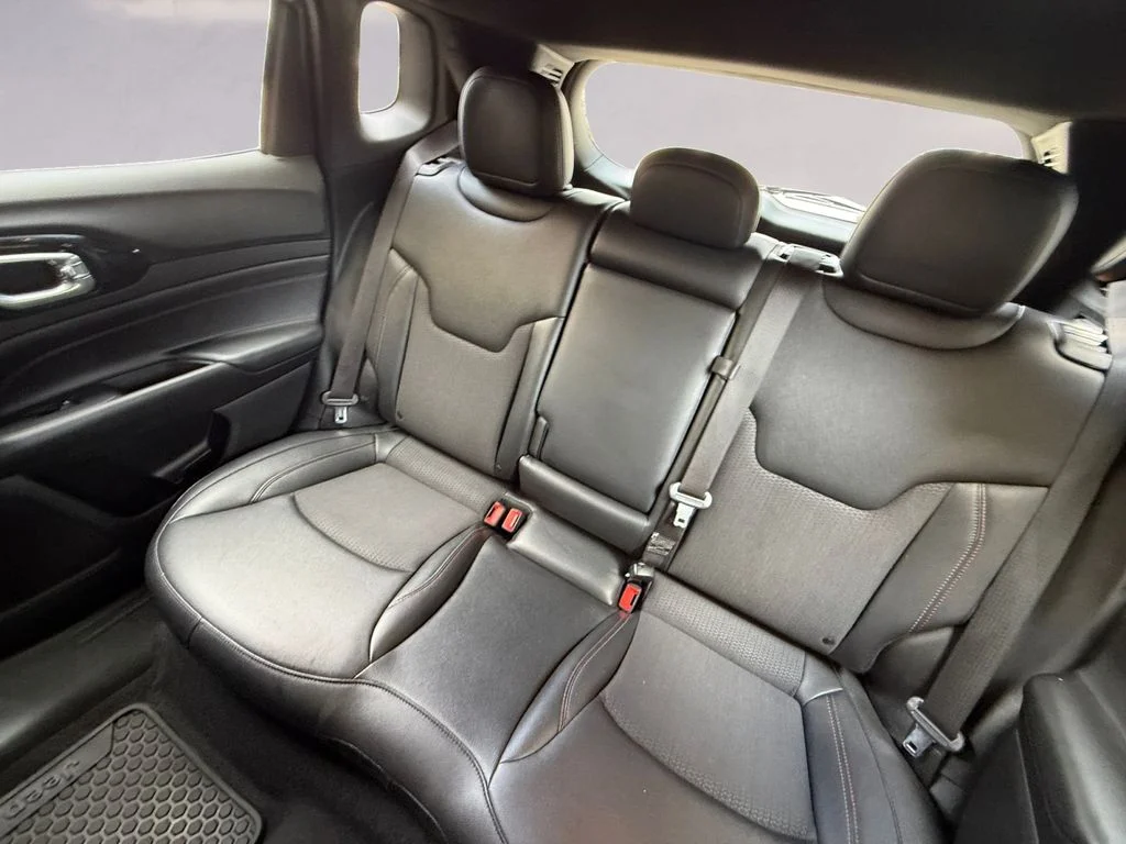 2025 Jeep Compass Trailhawk - Photo 16