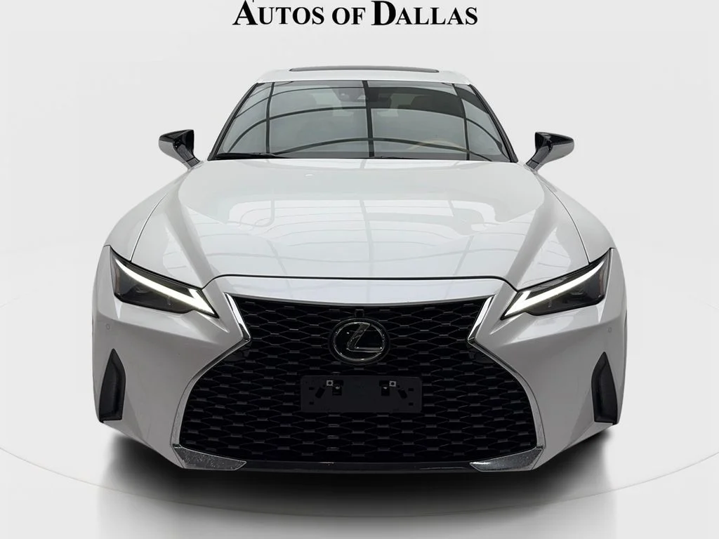 Used 2024 White Lexus 300 image 3