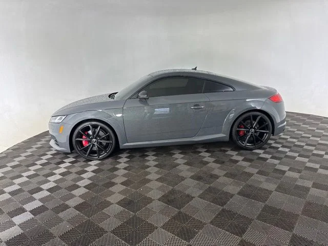 Used 2018  Audi 2.0T image 11