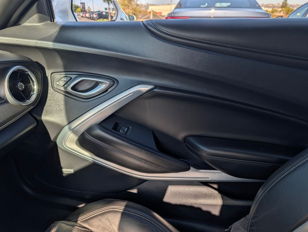 Used 2016 White Chevrolet SS image 21