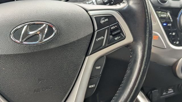 2015 Hyundai Veloster Base - Photo 16