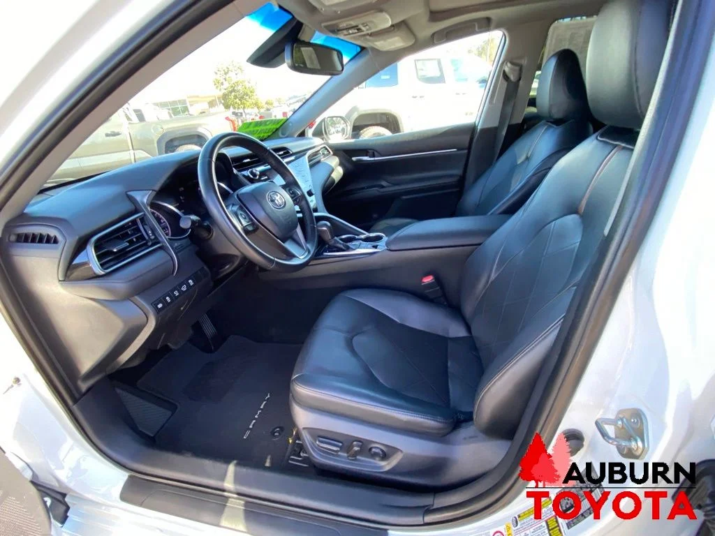 Certified Used 2019 Wind Chill Pearl Toyota XLE image 30