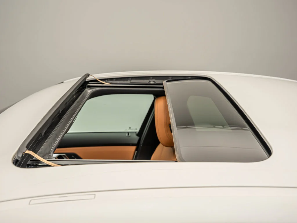 New 2026 Mineral White Metallic BMW 330i xDrive image 14