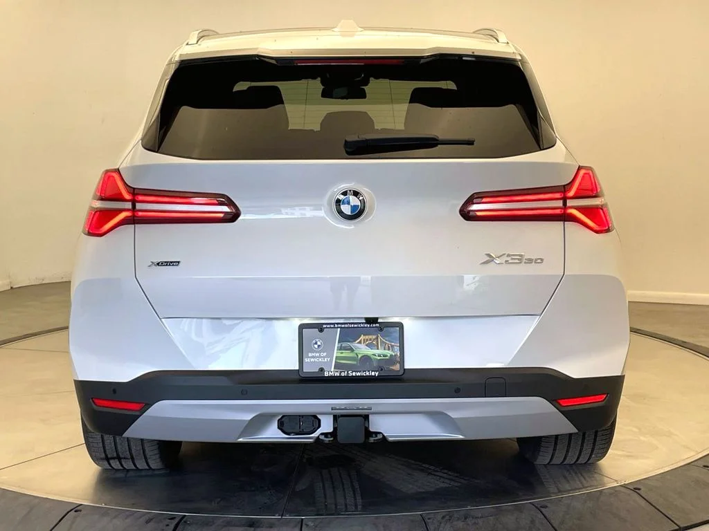 Used 2026 White BMW 30 xDrive image 4