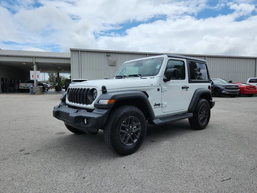 New 2026 Bright White Clear-Coat Exterior Paint Jeep Sport S image 2