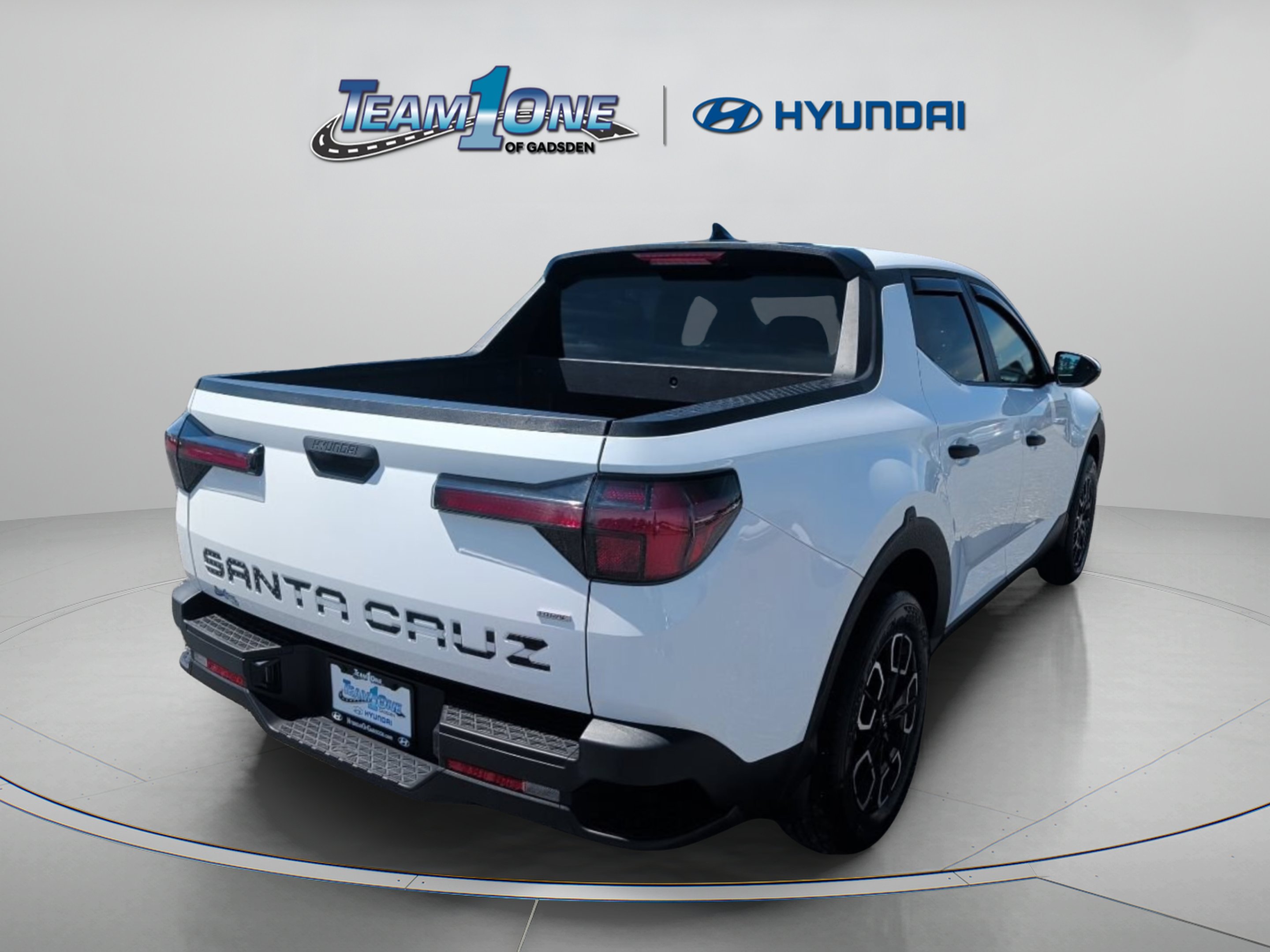 Used 2023 Atlas White Hyundai SEL image 8