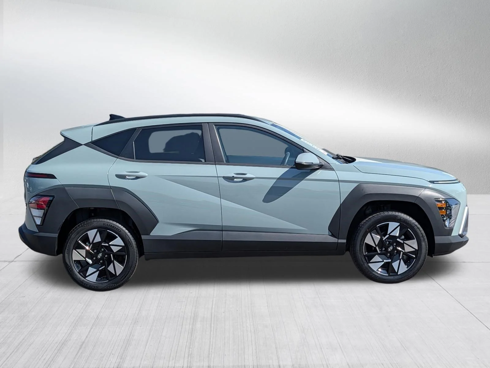 Used 2025 Mirage Green Hyundai SEL image 8