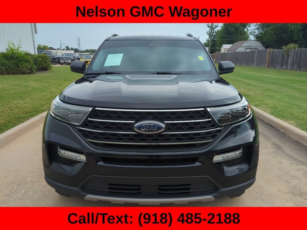 Used 2021 Black Ford XLT image 2