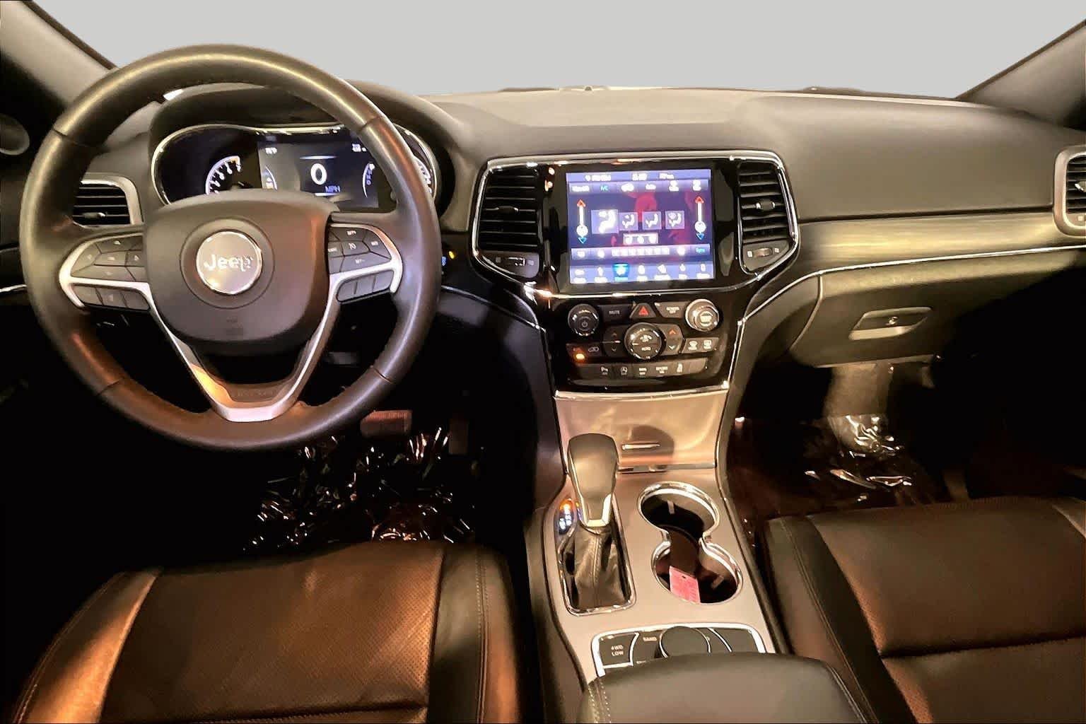 Used 2019 Bright White Clear Coat Jeep Limited image 16