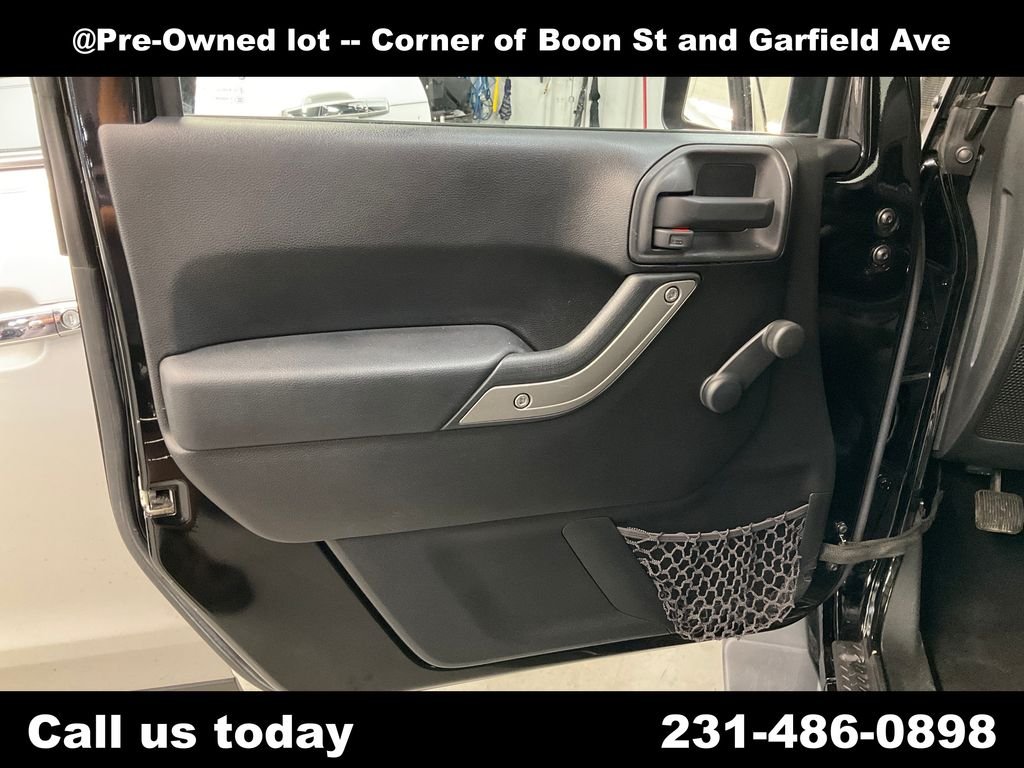 Used 2015 Black Jeep Unlimited Sport image 15