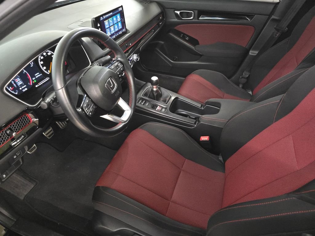 Used 2024  Honda Base image 18