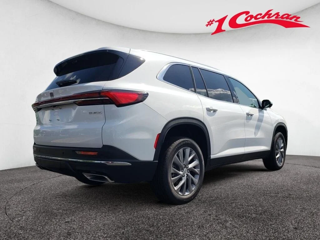 New 2026 Summit White Buick Preferred image 7