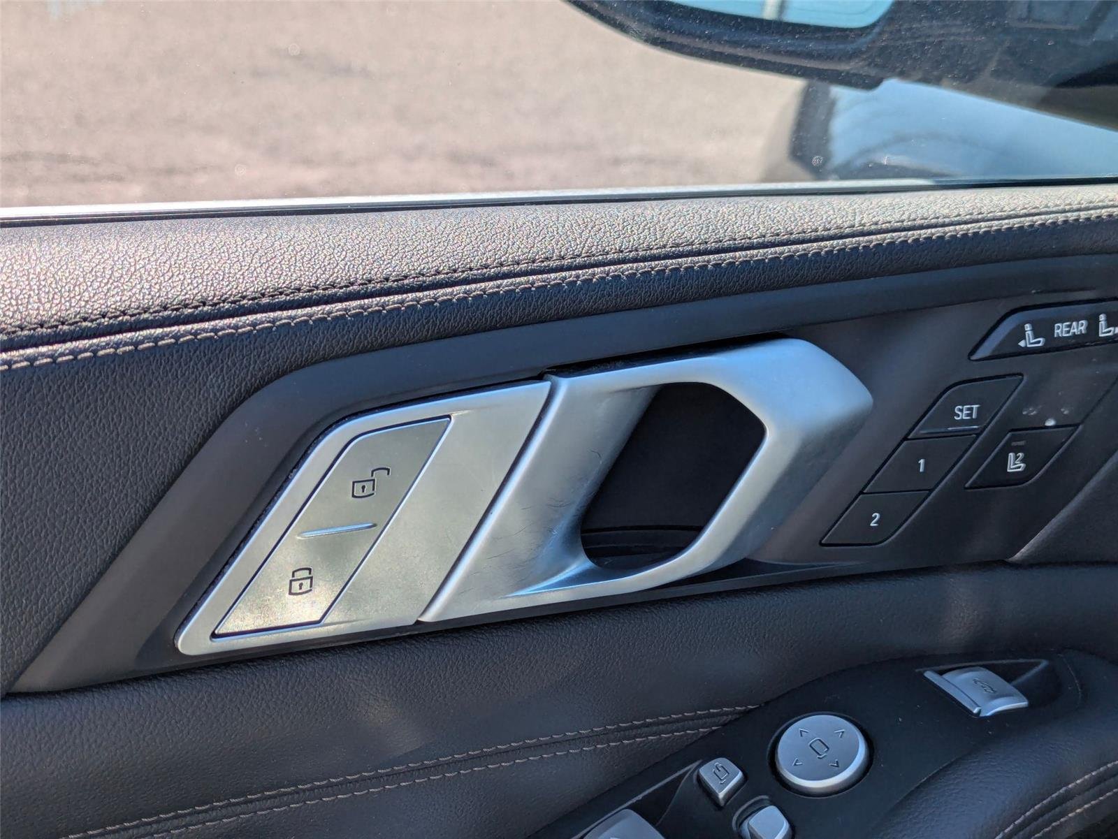 Used 2019 Phytonic Blue Metallic BMW xDrive40i image 12