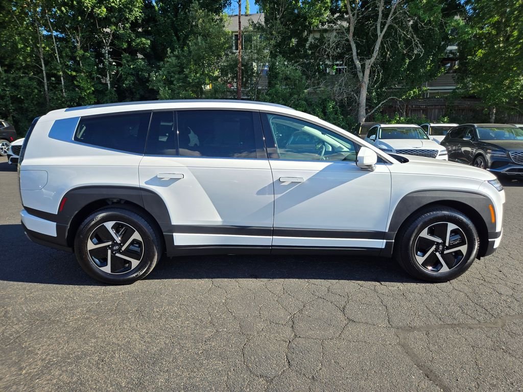 Used 2026 Hyundai IONIQ 9 SE with VIN 7YAMTFS33TY010586 for sale in Portland, OR