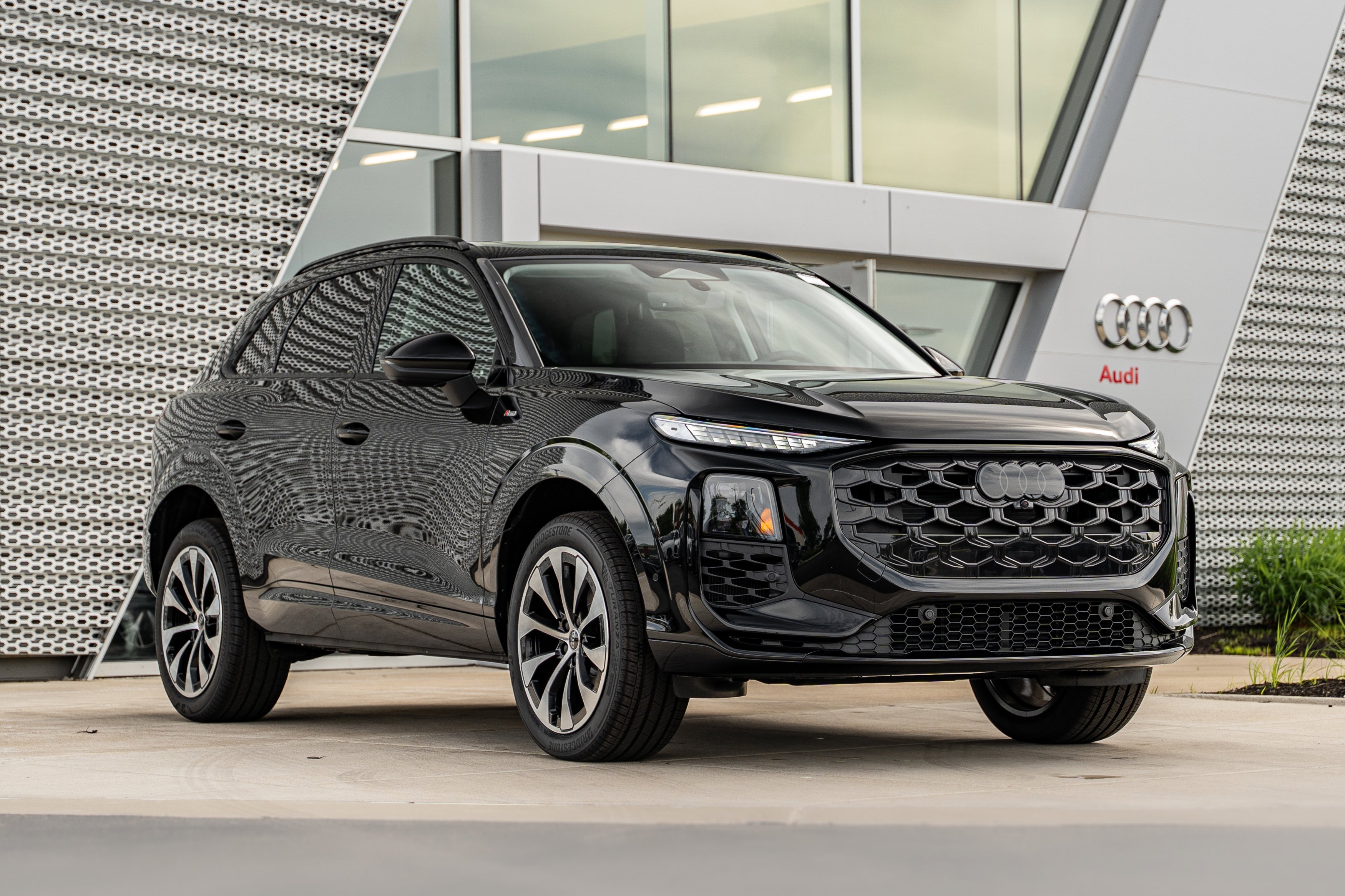 2026 Audi Q3 S line quattro's photo