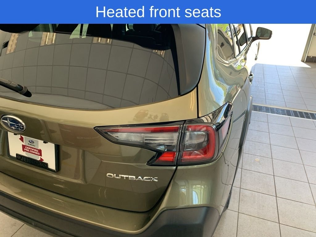 Used 2025 Green Subaru Premium image 17