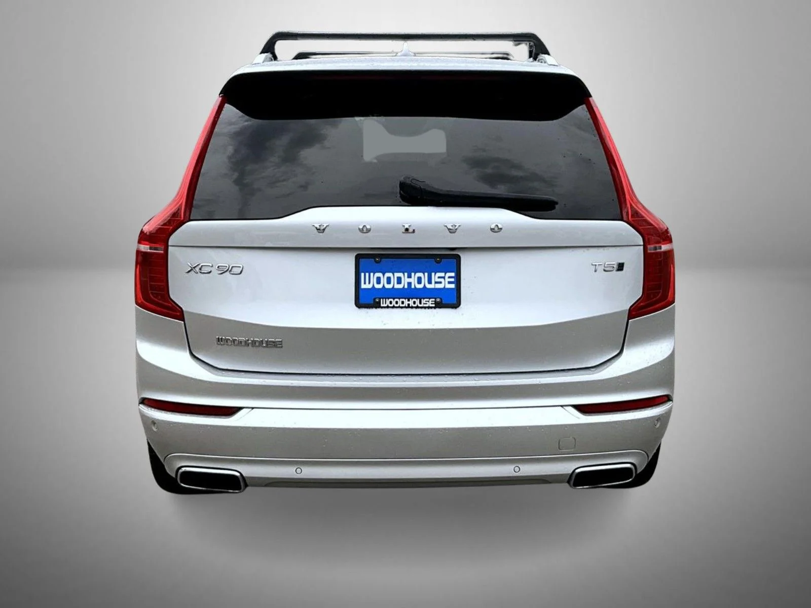 Used 2021 Silver Volvo T5 Momentum image 6