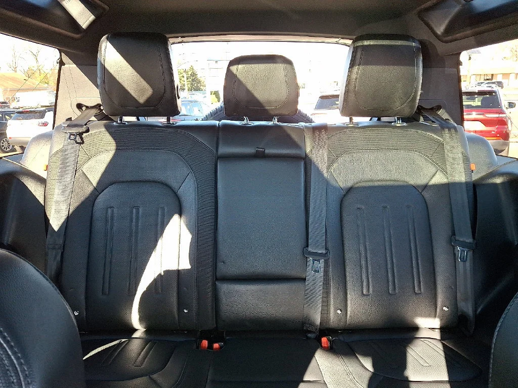 Used 2022  Land Rover X-Dynamic S image 20