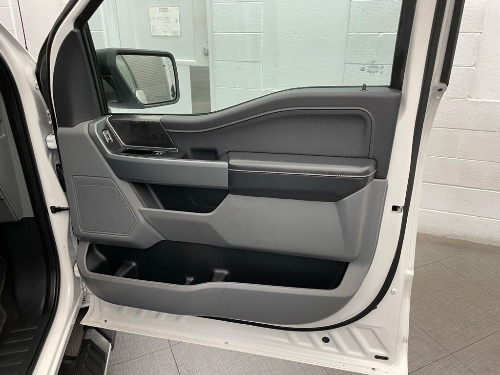 Used 2021 White Ford XLT image 26