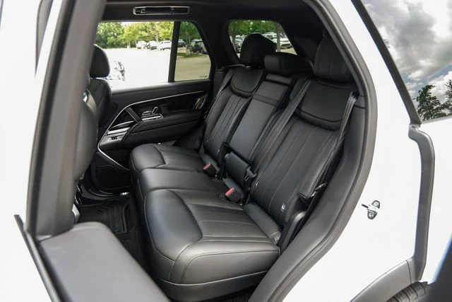 2026 Land Rover Range Rover SE - Photo 51
