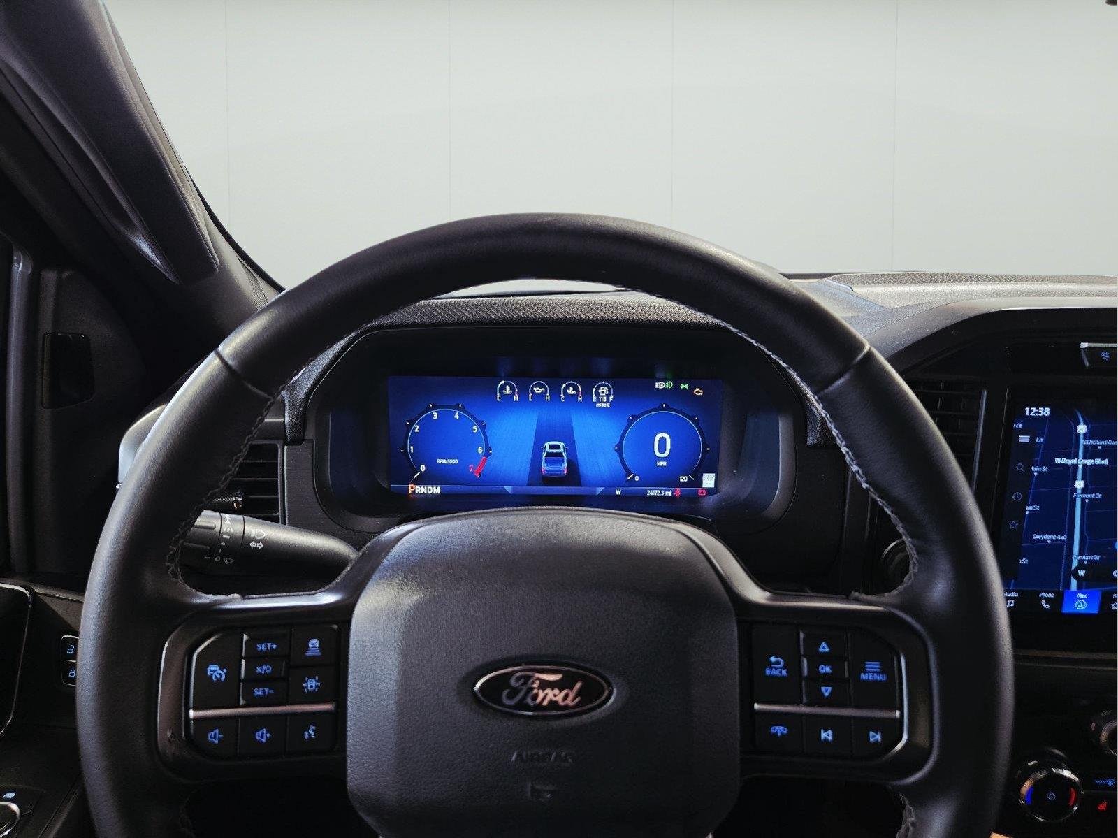Used 2024 Blue Ford XLT image 16