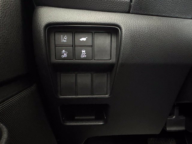 Used 2017 White Honda EX-L image 18