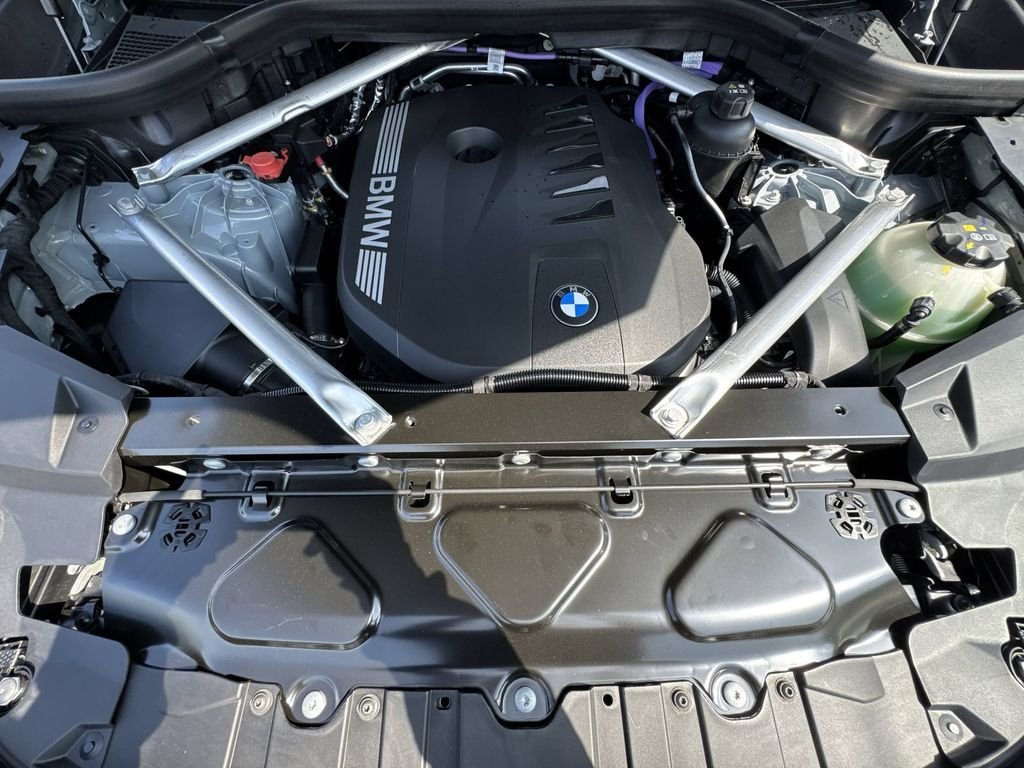 New 2026 Brooklyn Grey Metallic BMW xDrive40i image 18