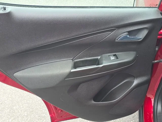 Used 2022 Red Chevrolet 1LT image 29