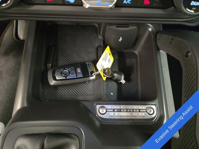 New 2026 Marsh Gray Ford Badlands® image 33