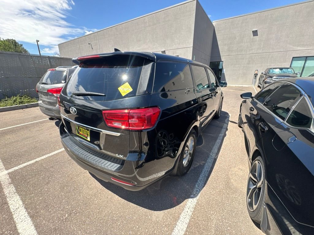 Used 2021 Black Kia LX image 7