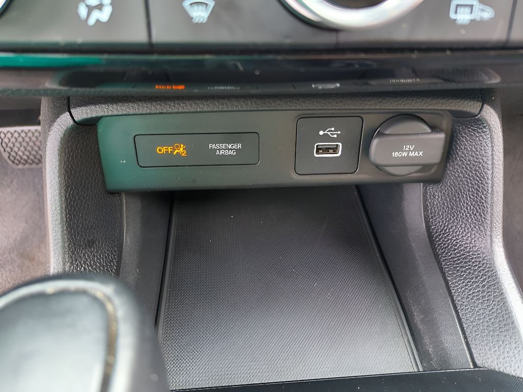 2023 Honda Civic Hatchback EX-L - Photo 18