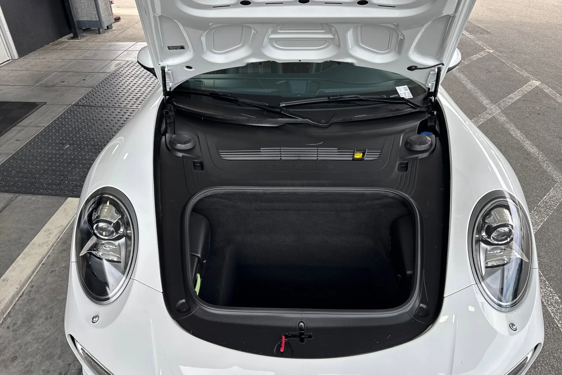 Used 2015 White Porsche Turbo image 32