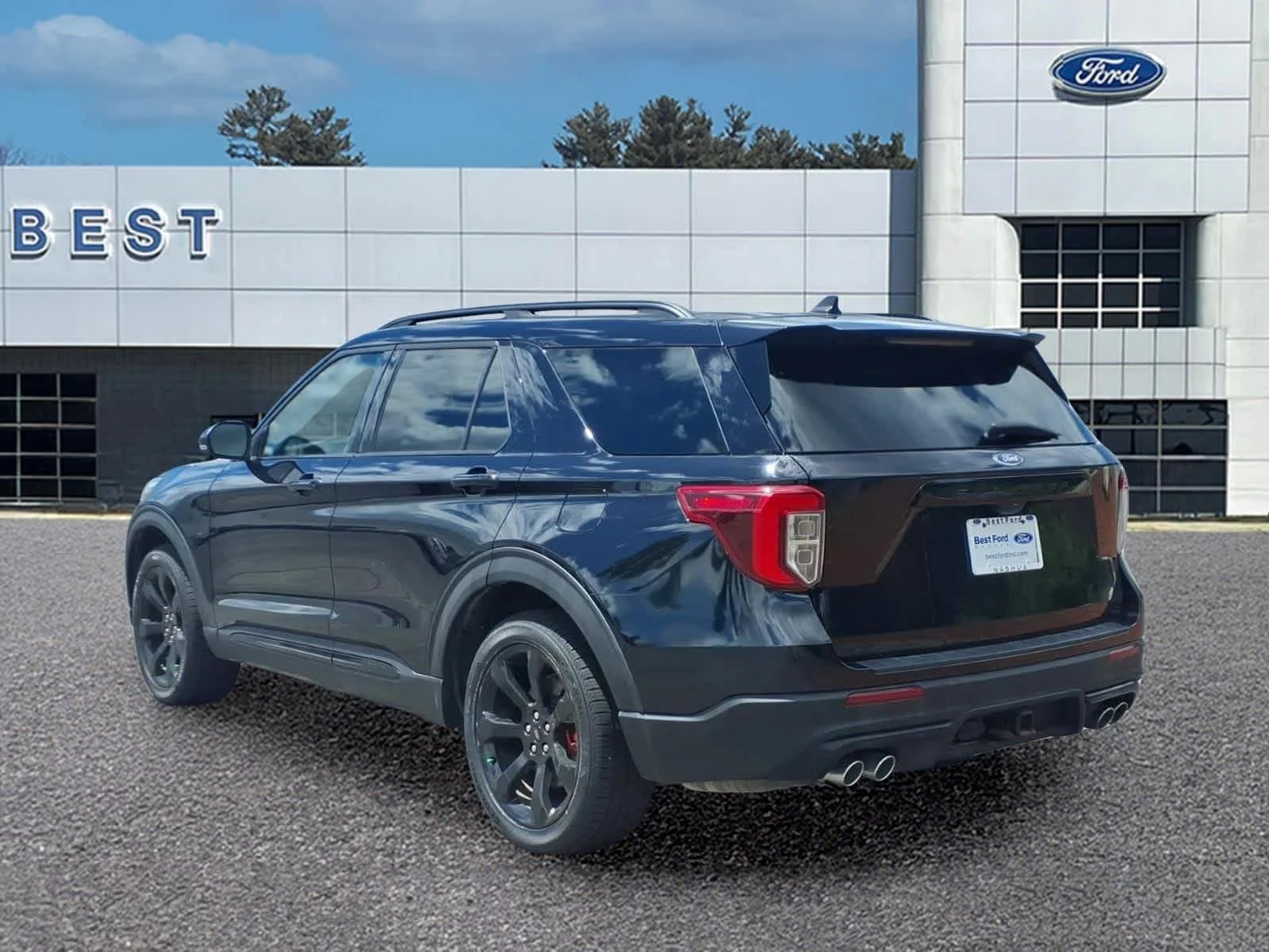 Used 2023 Agate Black Ford ST image 4