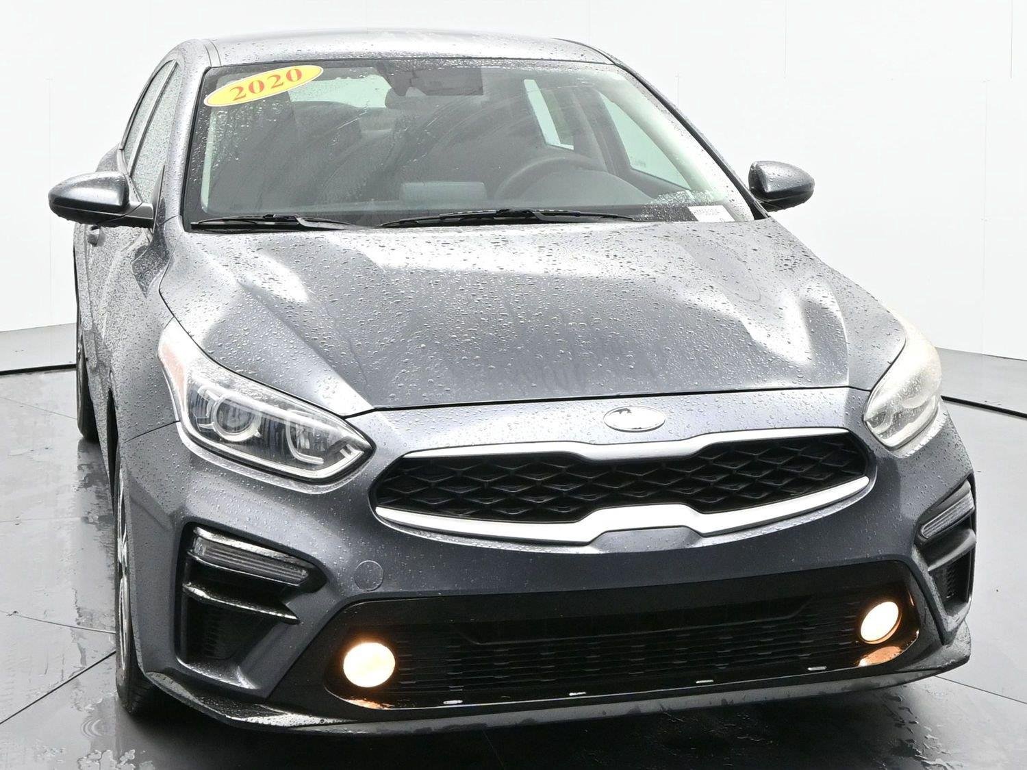 Used 2020 Gravity Gray Kia LXS image 2