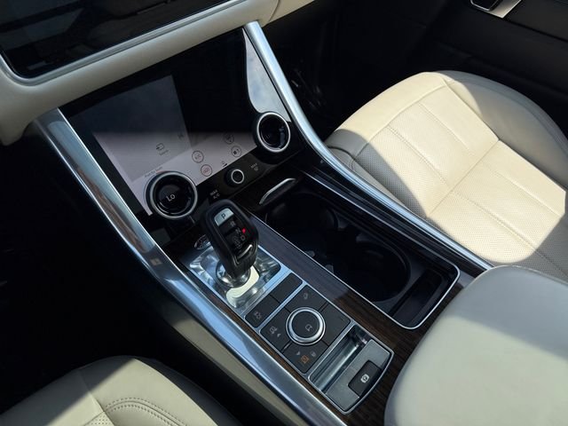 Used 2020 Fuji White Land Rover HSE image 24