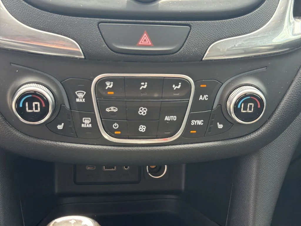 Used 2020 White Chevrolet LT image 18