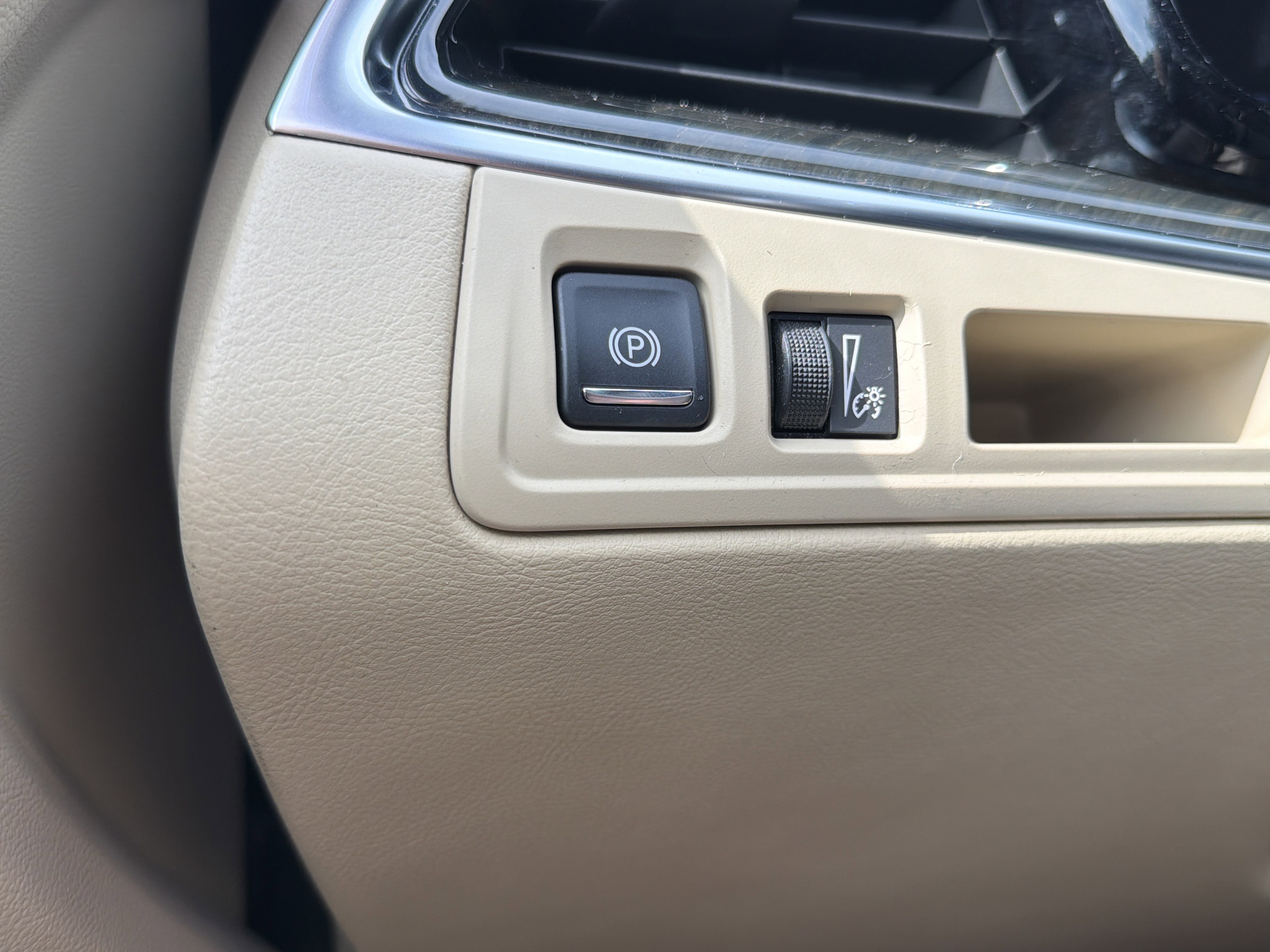 2018 Cadillac XT5 Base - Photo 29