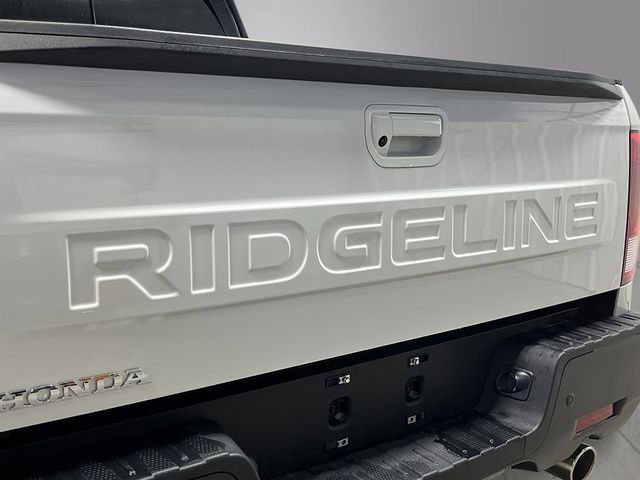 2026 Honda Ridgeline Black Edition - Photo 6