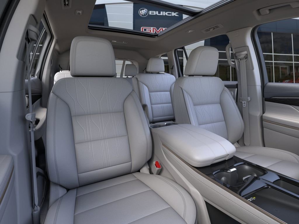 New 2026 Iridescent White Tricoat Buick Avenir image 16