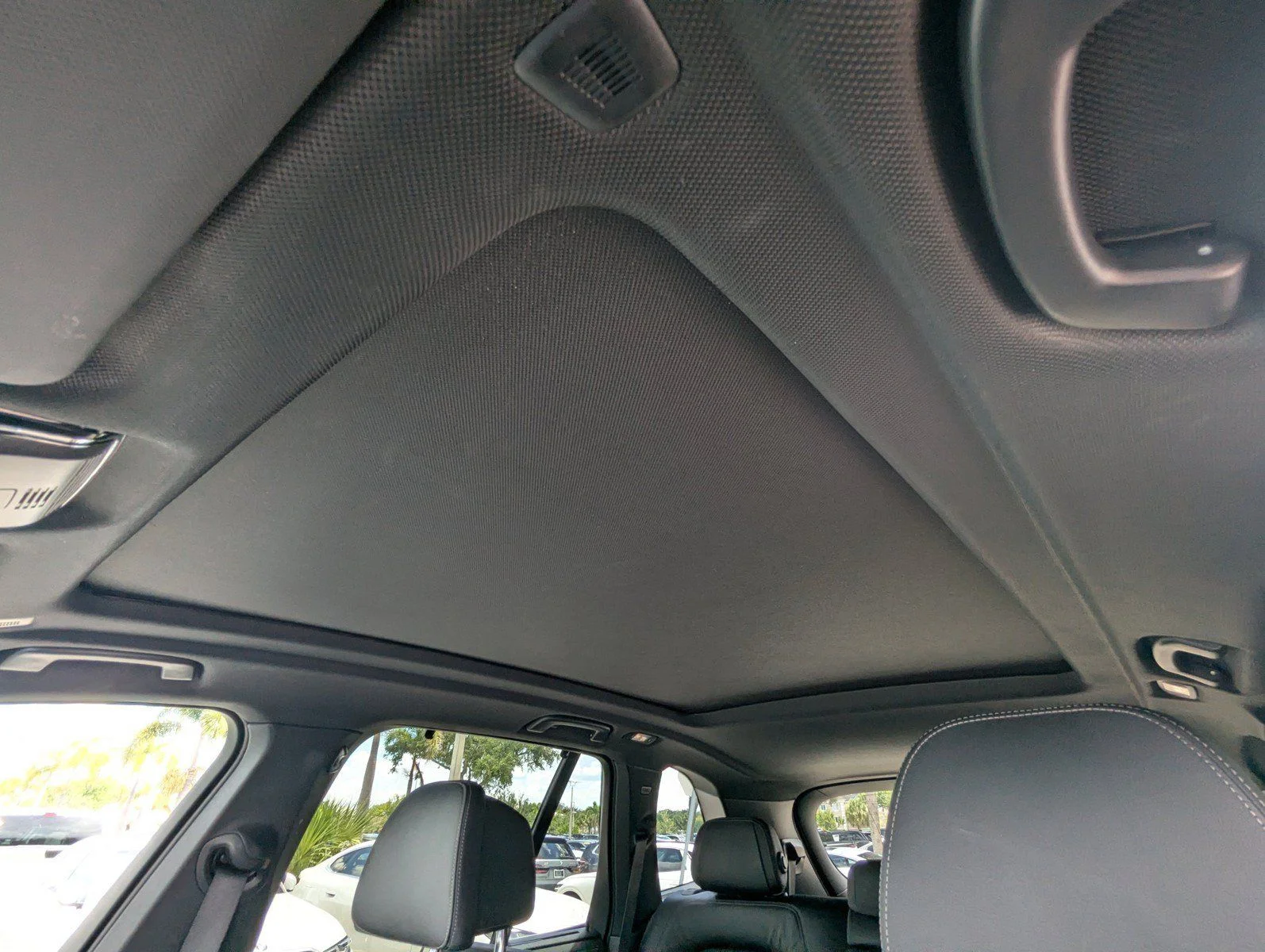 Used 2020 Arctic Grey Metallic BMW sDrive40i image 23